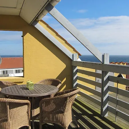 Stunning In With 1 Bedroom, Outdoor Swimming Pool And Wi-fi Gudhjem